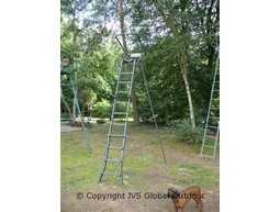 Freistehender Aluminiumhochsitz 330 cm, zusammenklappbar